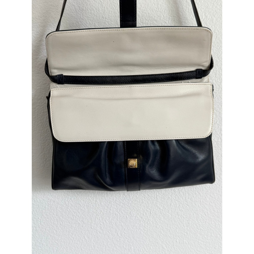 Vintage Salvatore Ferragamo Shoulder Bag Medium Navy Blue Leather Gold Hardware - Picture 11 of 11